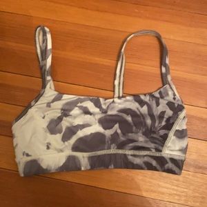 Lulu Lemon Sports Bra